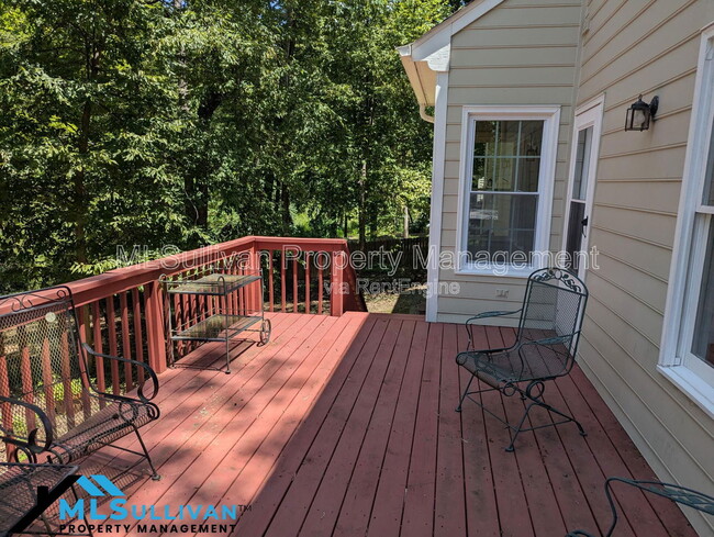 Building Photo - 4101 Grove Ridge Dr