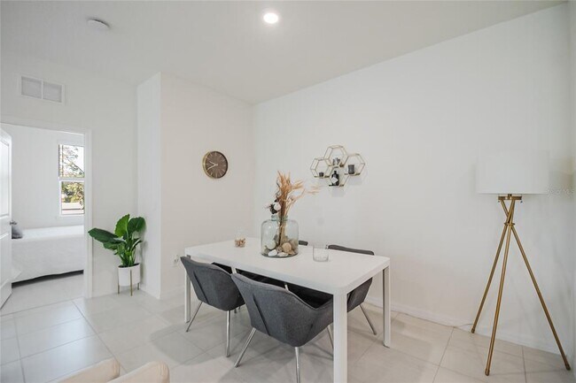 Building Photo - 4377 Small Creek Rd