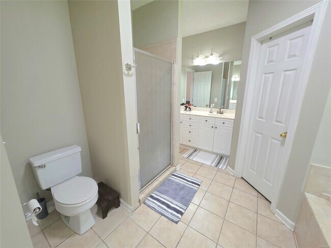 Building Photo - 607 Forest Trail