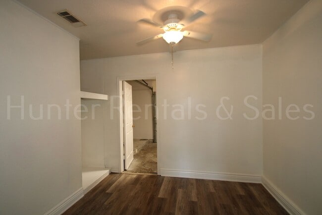 Building Photo - North Killeen!