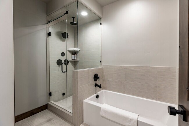 Building Photo - 14506 N Bronte Ct