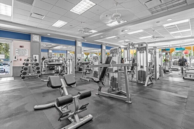 Building Photo - 12223 Pescara Ln