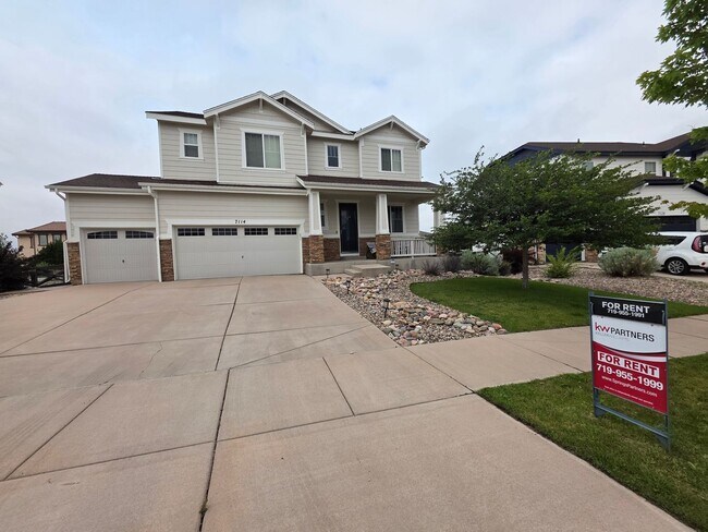 Building Photo - Stunning 4/3/3 Home in Banning Lewis Ranch!!!