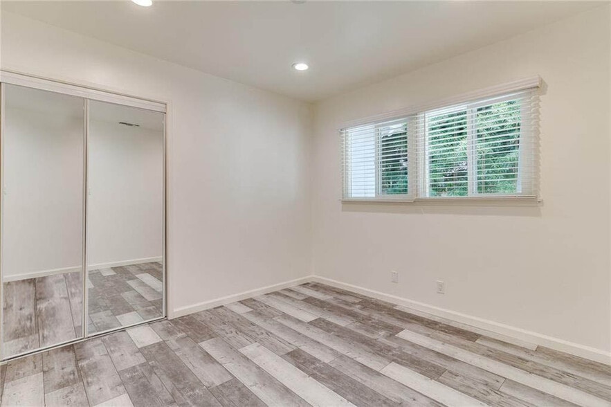 One of 4 bright and spacious bedrooms - 1500 Voorhees Ave