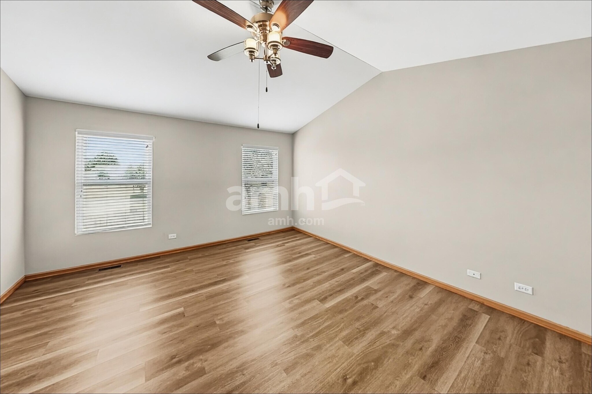 Building Photo - 2771 Cranston Cir