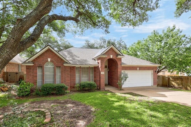 Building Photo - 13305 Chasewood Cove