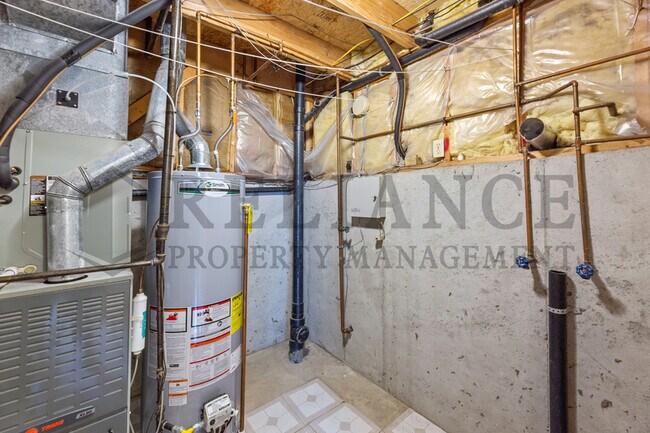 Building Photo - 8502 W Westlawn Cir