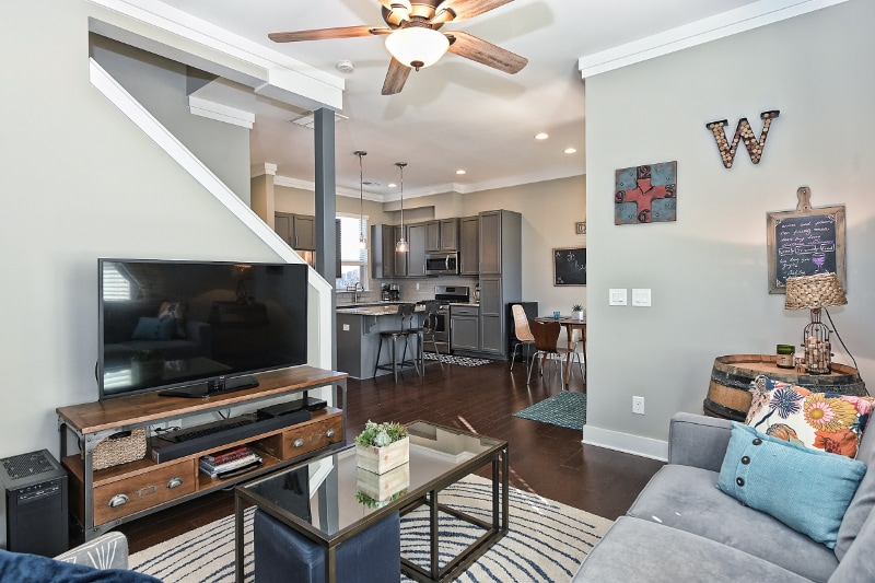 Building Photo - 3543 Spencer St