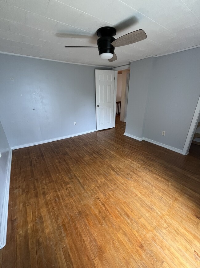 Building Photo - 726 Sherman St