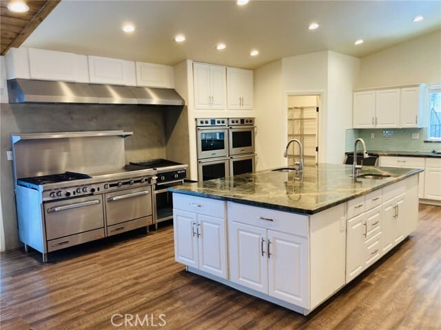 Building Photo - 341 CA-173