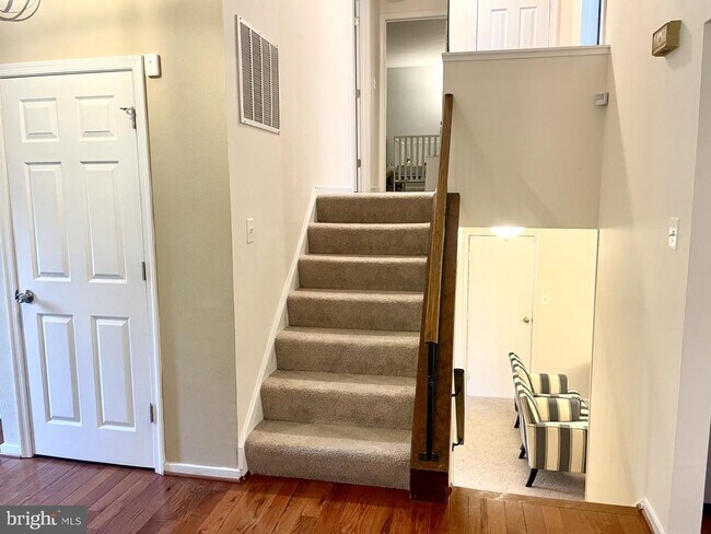 Building Photo - 6210 Hidden Clearing