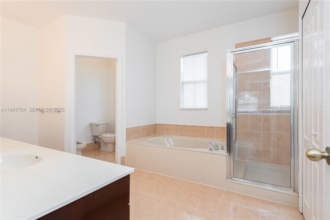 Building Photo - 2398 SW 132nd Terrace