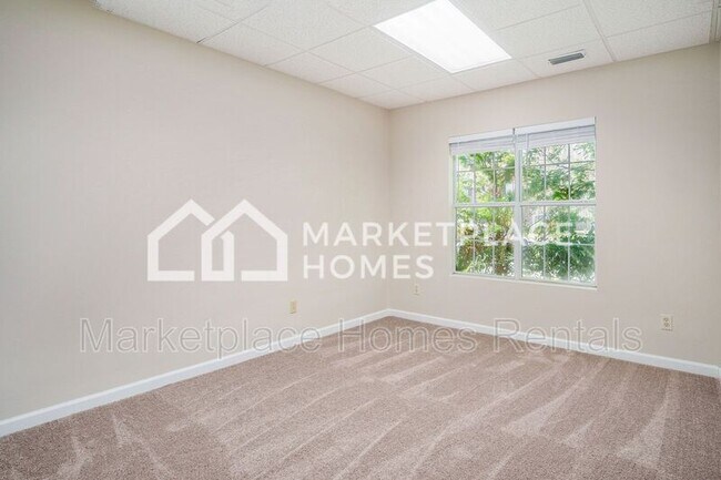 Building Photo - 2090 Old Cahaba Pl