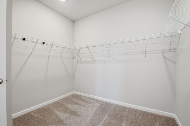 Building Photo - 3725 Hoggett Ford Rd
