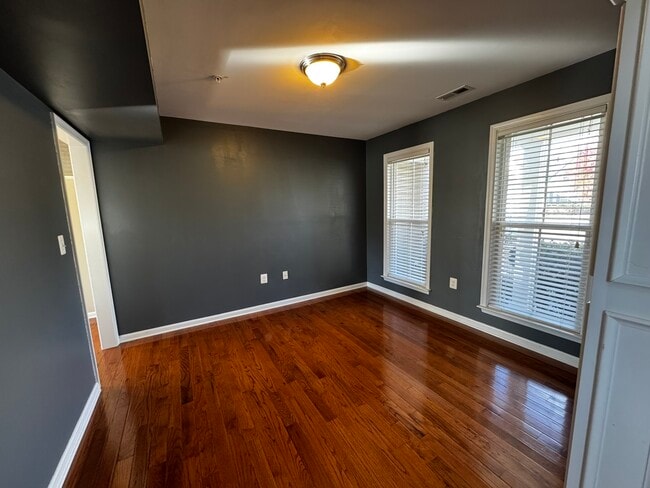 Building Photo - 22330 Douglas Ct