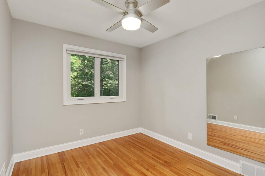 Building Photo - 4035 Wasatch Ln