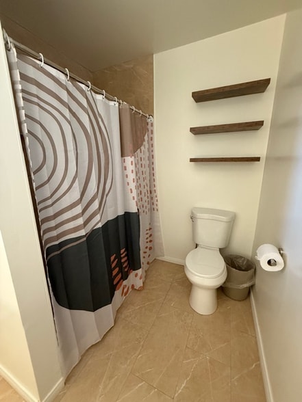 Building Photo - 25446 Lane St