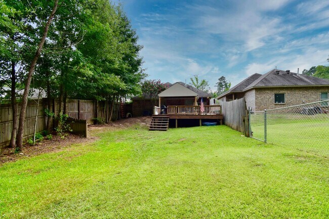 Building Photo - 3 Bed, 2 Bath Home in Ruston
