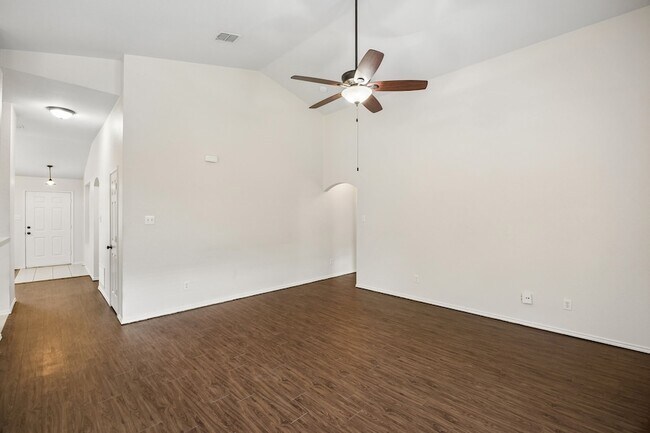 Building Photo - 1551 Cedar Springs Dr