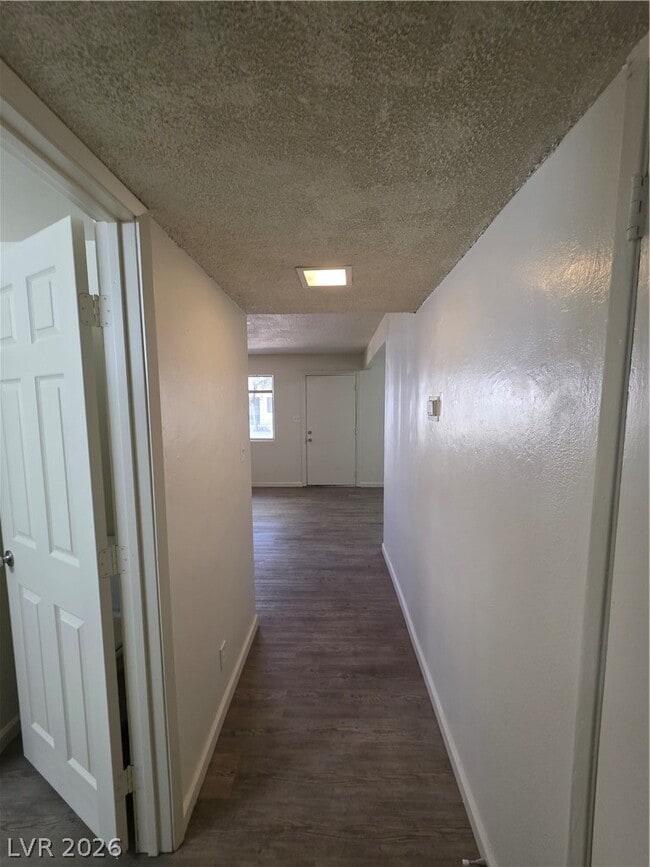 Building Photo - 304 Orland St