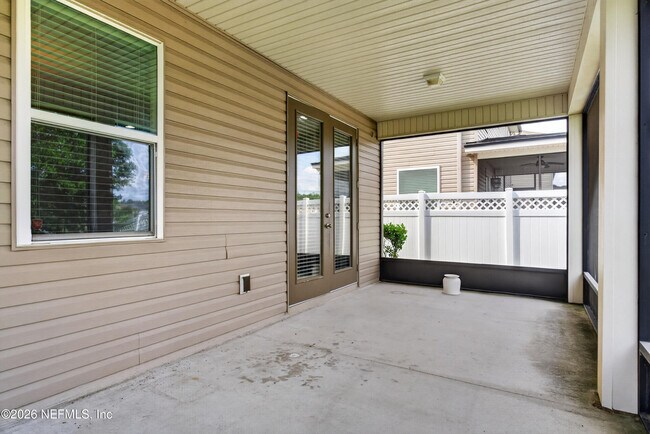 Building Photo - 263 Gilmore Ln