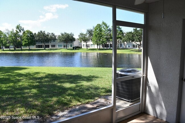 Building Photo - 530 Steeplechase Ln