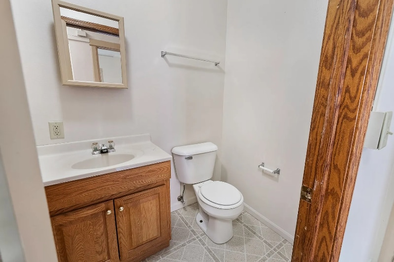 Building Photo - 2311 W Wisconsin Ave