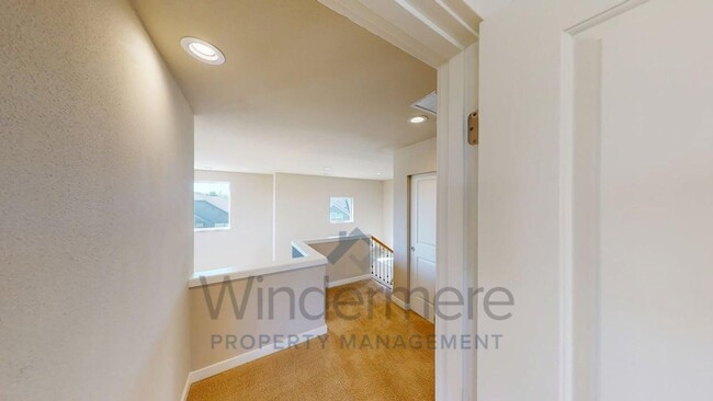 Building Photo - prov2322