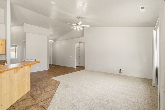 Building Photo - 2144 W 1050 N