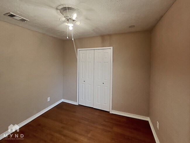 Building Photo - 6702 Fire Hill Dr