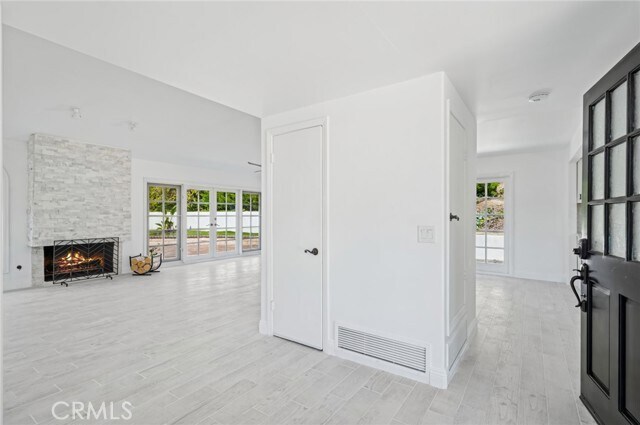 Building Photo - 24291 Los Serranos Dr