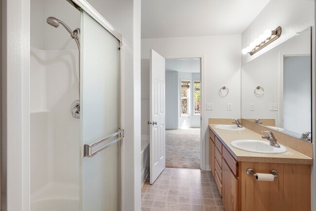 Building Photo - 7212 34th Ave NE