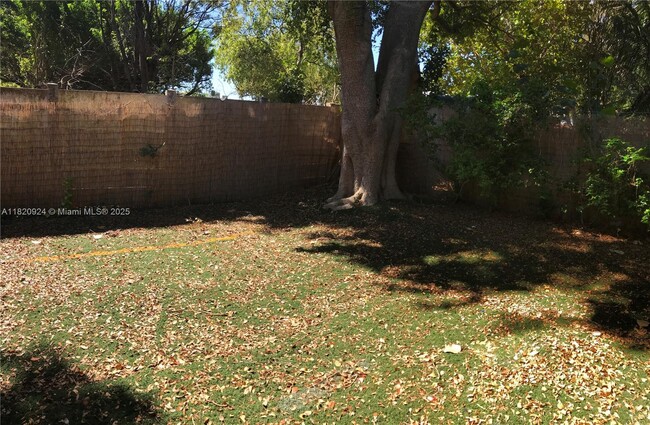 Building Photo - 2444 SW 58th Manor