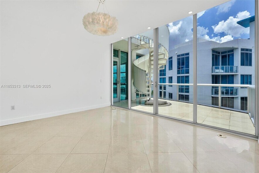 Building Photo - 3131 NE 188th St