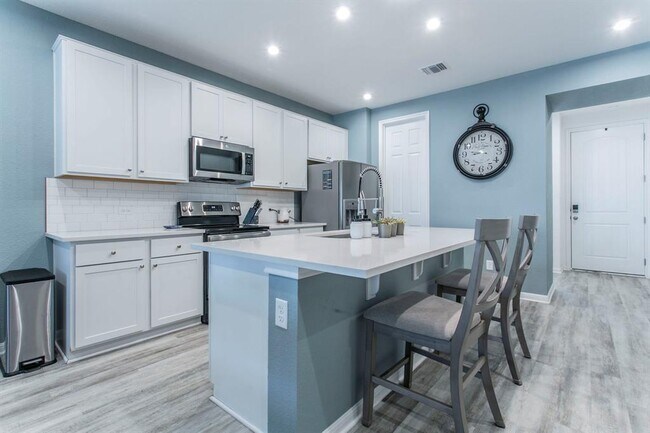 Building Photo - 228 Citation Dr