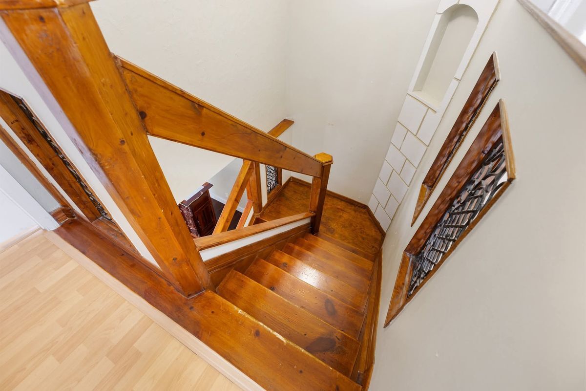 Building Photo - 1512 SW 106th Ave