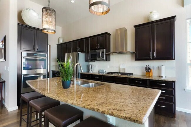 Building Photo - 9412 Joyce Way