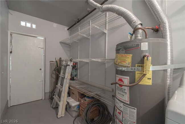Building Photo - 2298 Golden Arrow Dr
