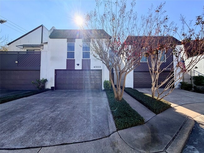 Building Photo - 4503 Medinah Pl