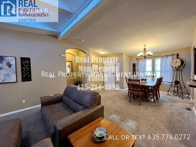 Building Photo - 537 E 2680 S