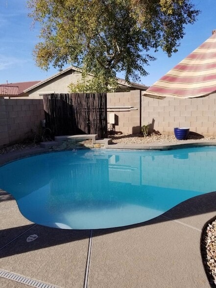 Building Photo - 7410 W Darrel Rd