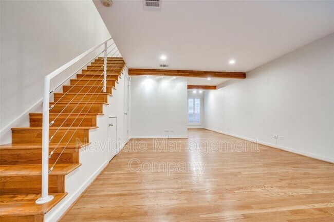Building Photo - 4134 Travis St