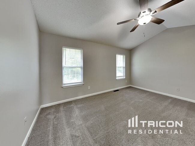 Building Photo - 2121 Serenity Dr NW