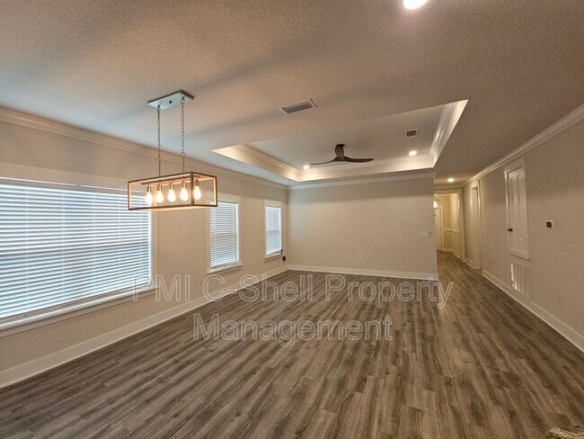 Building Photo - 6047 Twenty One Oaks Dr