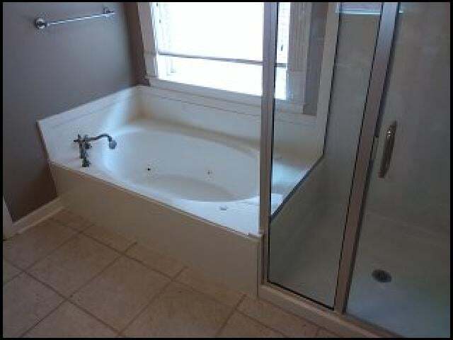 Building Photo - 7 Epernay Cir