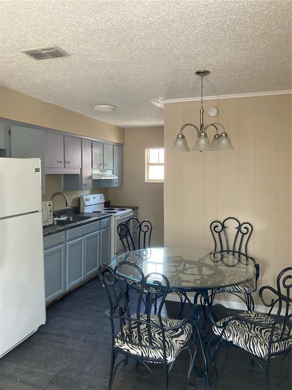 Building Photo - 1306 Golconda Rd