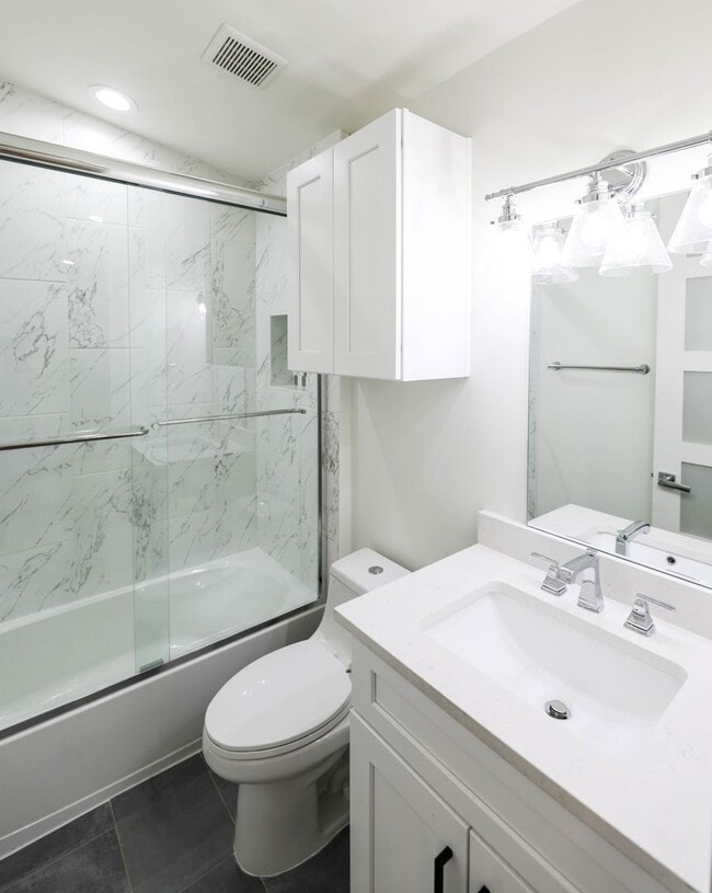 Building Photo - 8 Bedrooms 8 Baths Pre-leasing Now for 202...