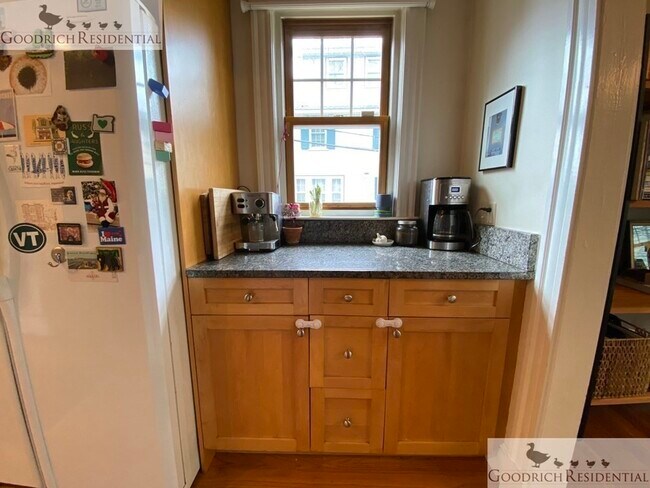 Building Photo - 23 Goldsmith St