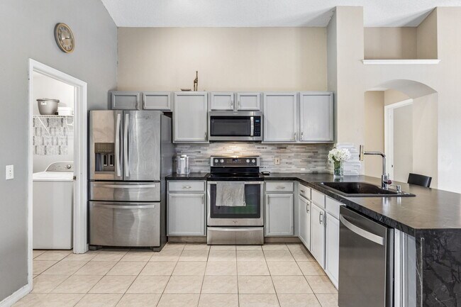 Building Photo - 7907 Magnolia Bend Ct