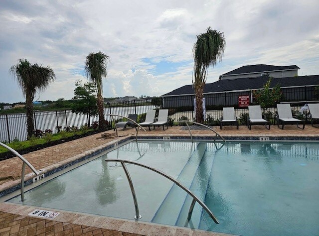 Building Photo - 2789 89th St Cir E